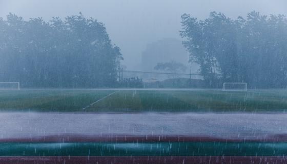 梦见刮大雨什么意思 梦见刮大雨什么预兆